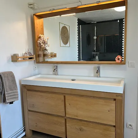 Superbe Duplex Au Coeur De 아파트 구비외